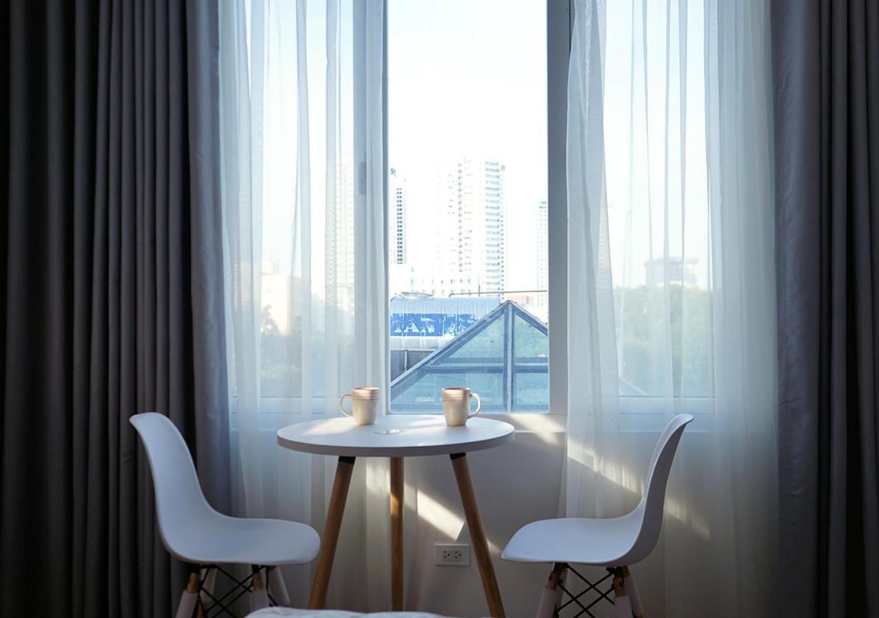 Lyn House - Service Apartment Hoang Quoc Vietハノイ市 エクステリア 写真