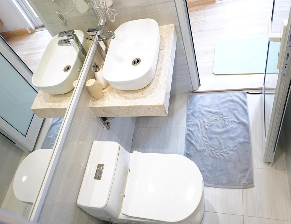 Lyn House - Service Apartment Hoang Quoc Vietハノイ市 エクステリア 写真