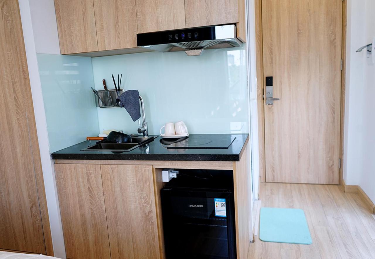 Lyn House - Service Apartment Hoang Quoc Vietハノイ市 エクステリア 写真