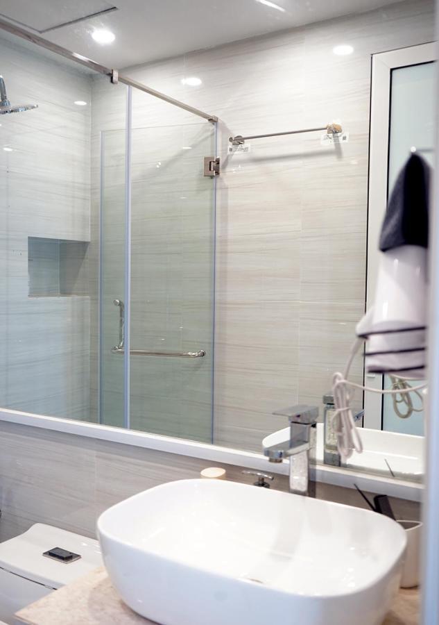 Lyn House - Service Apartment Hoang Quoc Vietハノイ市 エクステリア 写真