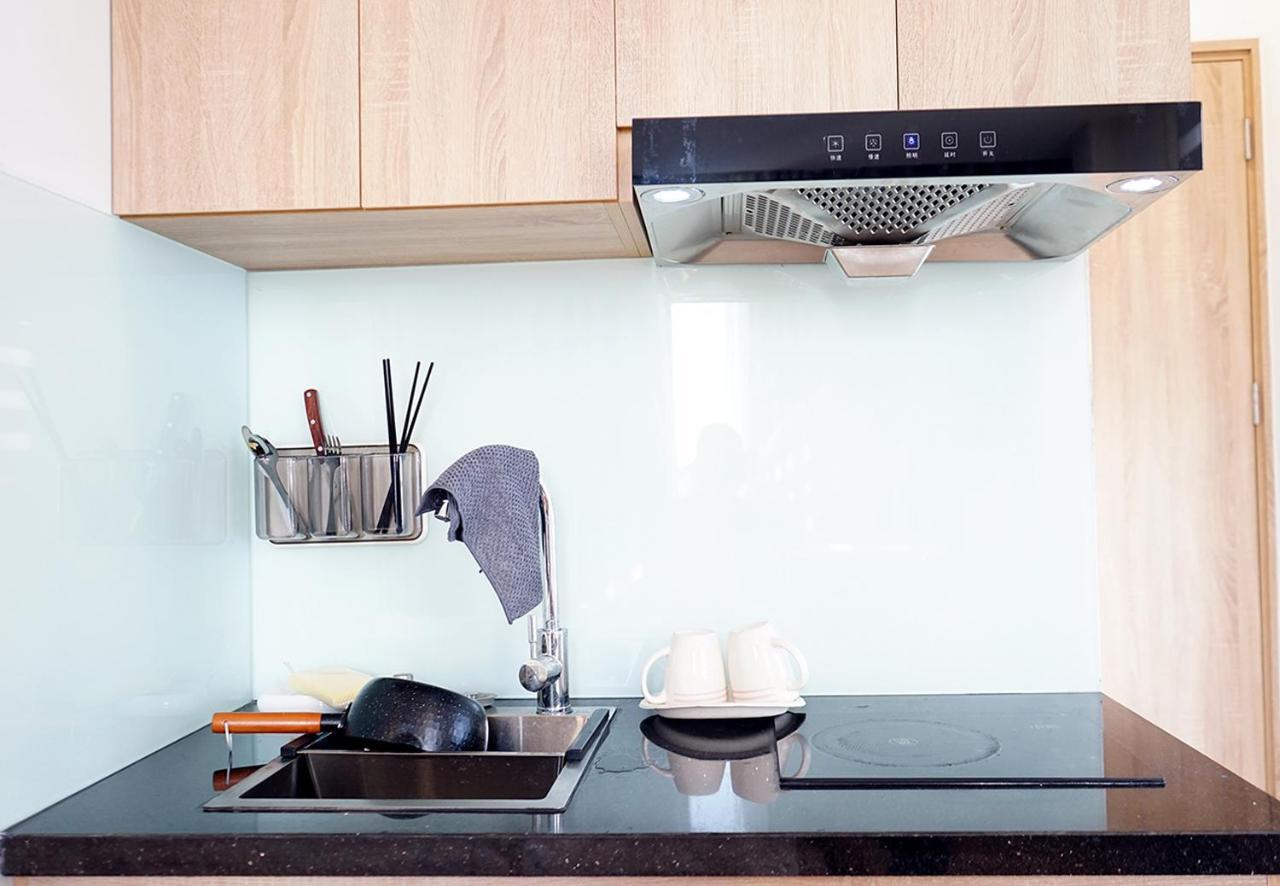 Lyn House - Service Apartment Hoang Quoc Vietハノイ市 エクステリア 写真