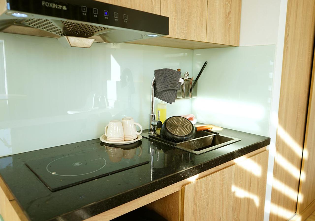 Lyn House - Service Apartment Hoang Quoc Vietハノイ市 エクステリア 写真