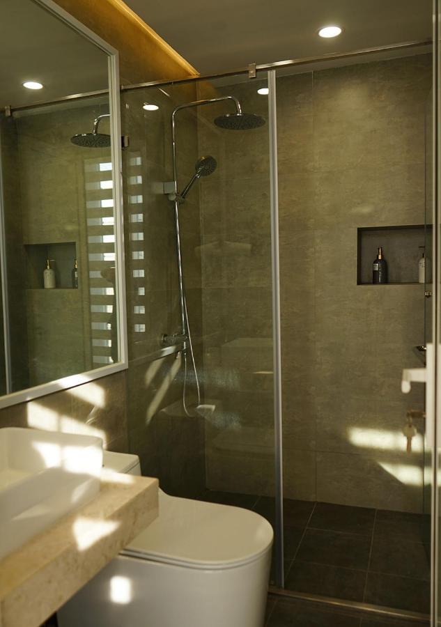 Lyn House - Service Apartment Hoang Quoc Vietハノイ市 エクステリア 写真