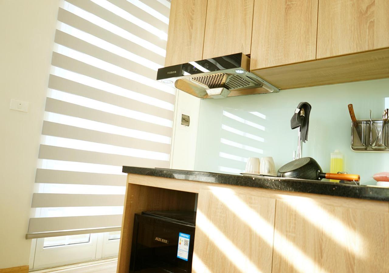 Lyn House - Service Apartment Hoang Quoc Vietハノイ市 エクステリア 写真